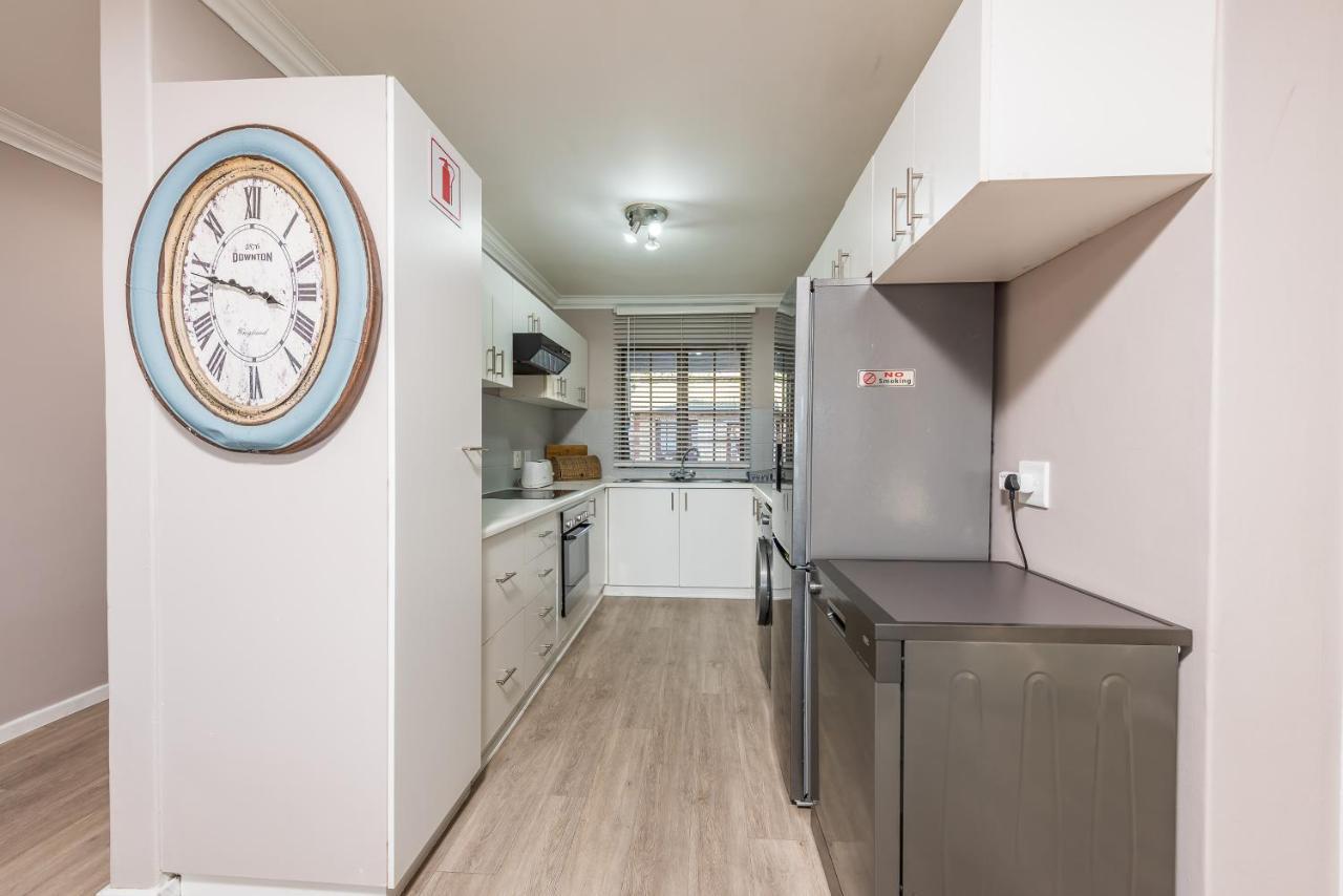 Beacon Wharf , George Hay 1 Holiday Accommodation Mosselbaai Buitenkant foto